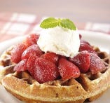 ストロベリーワッフル