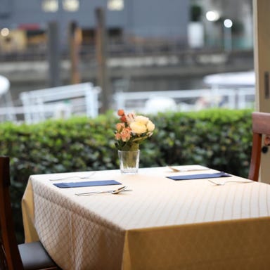船にも乗れるレストラン キャプテンズワーフ 天王州アイル こだわりの画像