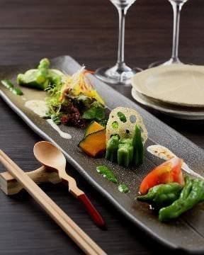 創作料理と京野菜のびすとろ ＫＩＺＡＮＯ  こだわりの画像