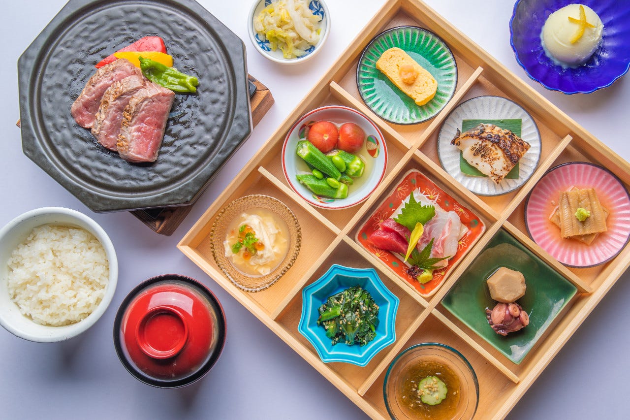 昼飲 90分飲み放題 Web予約限定 90分飲み放題 乾杯スパークリング カフェ付 昼飲みプチ贅沢コース の詳細 美食米門 品川 品川 居酒屋 ぐるなび