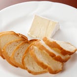 チーズ 白カビタイプ（サンタンドレ）