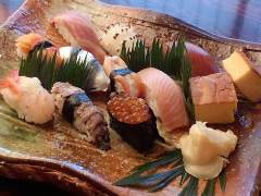 本店 加賀 彌助 