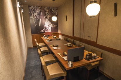 ゆったり個室 西梅田の居酒屋でおすすめ 人気の完全個室 ソファー席など ぐるなび