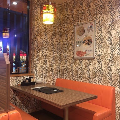 本格中華料理 東昇餃子宴  店内の画像