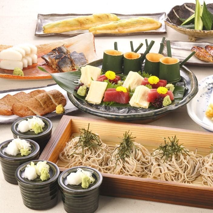 徳兵衛自慢のそばや天ぷらをご堪能いただけるコースを各種ご用意
