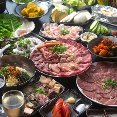 七輪焼肉 榮華亭 江坂店_焼肉全123品 和牛プレミアム食べ放題プラン
