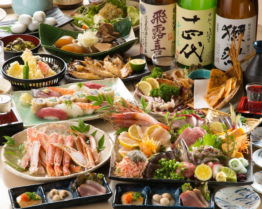 日本の四季折々の旬の食材を使用
2H飲放付江戸前コース4000円～
