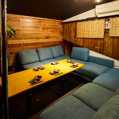 ゆったり個室 桜木町の居酒屋でおすすめ 人気の完全個室 ソファー席など ぐるなび