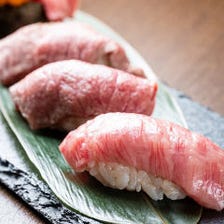 ■新鮮な肉の旨味を寿司で味わう