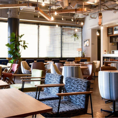 WIRED CAFE 梅田 NU chayamachi店_会社の懇親会、結婚式2次会などの貸切スペース