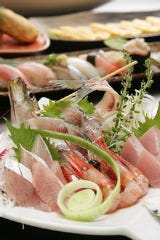 美彩和食と魚菜串焼き くすくす 大船店