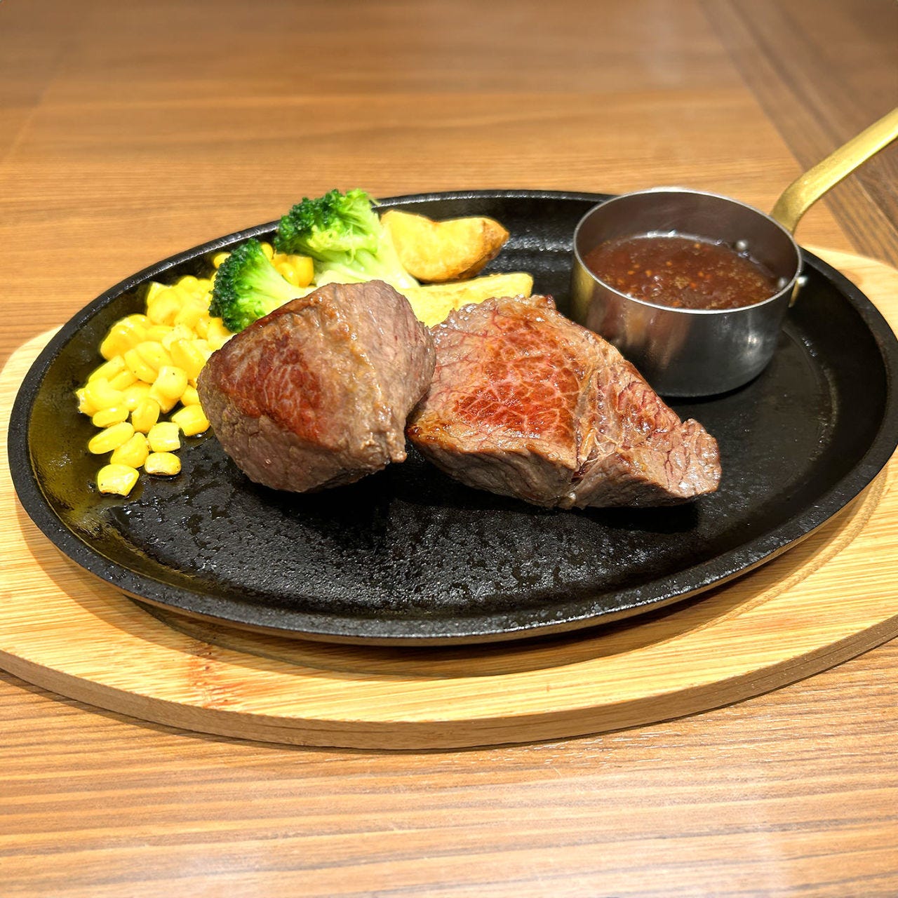ハンバーグ2910 KITTE博多店 - ハンバーグ/新店/博多