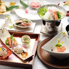 個室 接待 顔合わせ ホテルキャッスルプラザ 日本料理 赤石