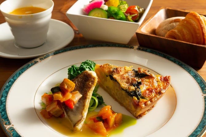 La Table Aoyama ラターブルアオヤマ 半田 ビストロ ぐるなび