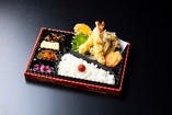 四種の季節野菜と海老の天ぷら弁当 又は 天ぷら重