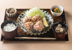 鶏ひつまぶし 和だしの唐揚げ おっとり