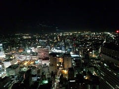 天空に浮かぶような感覚の個室