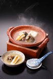 【夜景・和食ディナー】一舞庵 熊魚庵たん熊北店名物 丸鍋　すっぽん雑炊など　すっぽん会席