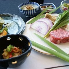 Web限定【鉄板焼ランチ】　晩翠　デザートビュッフェ付き 〜国産牛と選べるシーフードのコース〜