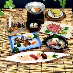 【夜景・和食ディナー】京の夏の風物詩　鱧　若鮎や黒毛和牛すき焼き風小鍋が愉しめる会席　比叡　　
