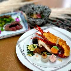 【和食ディナー】秋の味覚松茸や名物のすっぽん鍋 伊勢海老 鮑 仙台牛を織り込んだ贅沢会席】　都