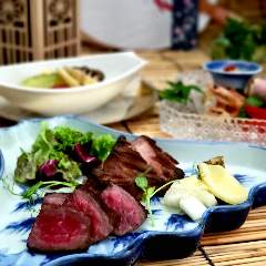 【個室確約！！】個室プラン 仙台名物牛タンと仙台牛モモ肉が一緒に愉しめる　旬の彩り会席　嵯峨