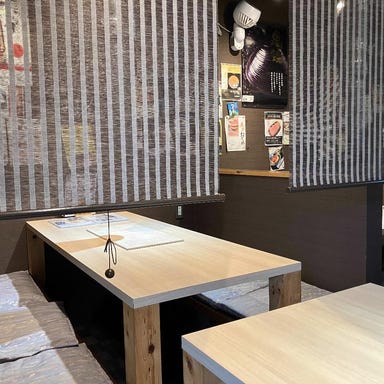 炉端屋 饗 太助_【半個室】2名~5名×2卓 ゆったり掘りごたつ式のお席