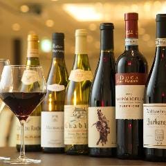 飲み放題はビール、カクテル、ワインなど幅広くご用意