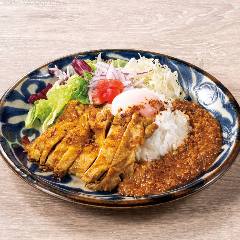 YEBISU BAR キュービックプラザ新横浜店_タンドリーチキンとキーマカレー
