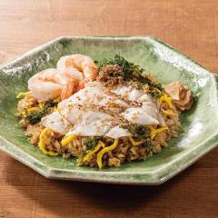 YEBISU BAR キュービックプラザ新横浜店_真鯛と海老の焼き飯ちらし