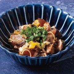 ごま油香るピリ辛葱カツオ YEBISU BAR キュービックプラザ新横浜店_ごま油香るピリ辛葱カツオ