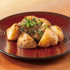 新じゃがの小豆島生海苔バター焼き YEBISU BAR キュービックプラザ新横浜店_新じゃがの小豆島生海苔バター焼き