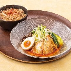 YEBISU BAR キュービックプラザ新横浜店_冷やし麻辣担々麺&柚子味噌豚丼