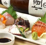 新鮮な旬魚の刺身【5種造り盛り 780円（税抜）】