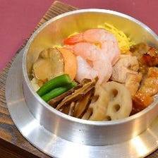 アゴ出汁の上品な釜飯