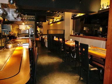 鉄板ダイニング HONANA －ほななっ－