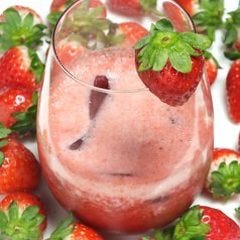フルーツカクテル飲み放題専門店 ホワイトスノウ三番町