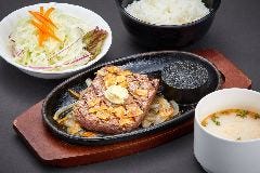 国際ステーキ 天久店 