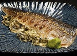 青森産しめ鯖の炙り　　～おぼろ昆布で～