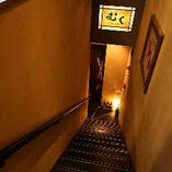 [駅近&便利]
四ツ谷駅徒歩4分!しんみち通り入ってすぐの地下1階