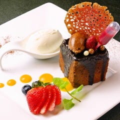 BUZZ STAND（バススタンド） 新宿東口店 ～ダーツ＆カラオケ～ 