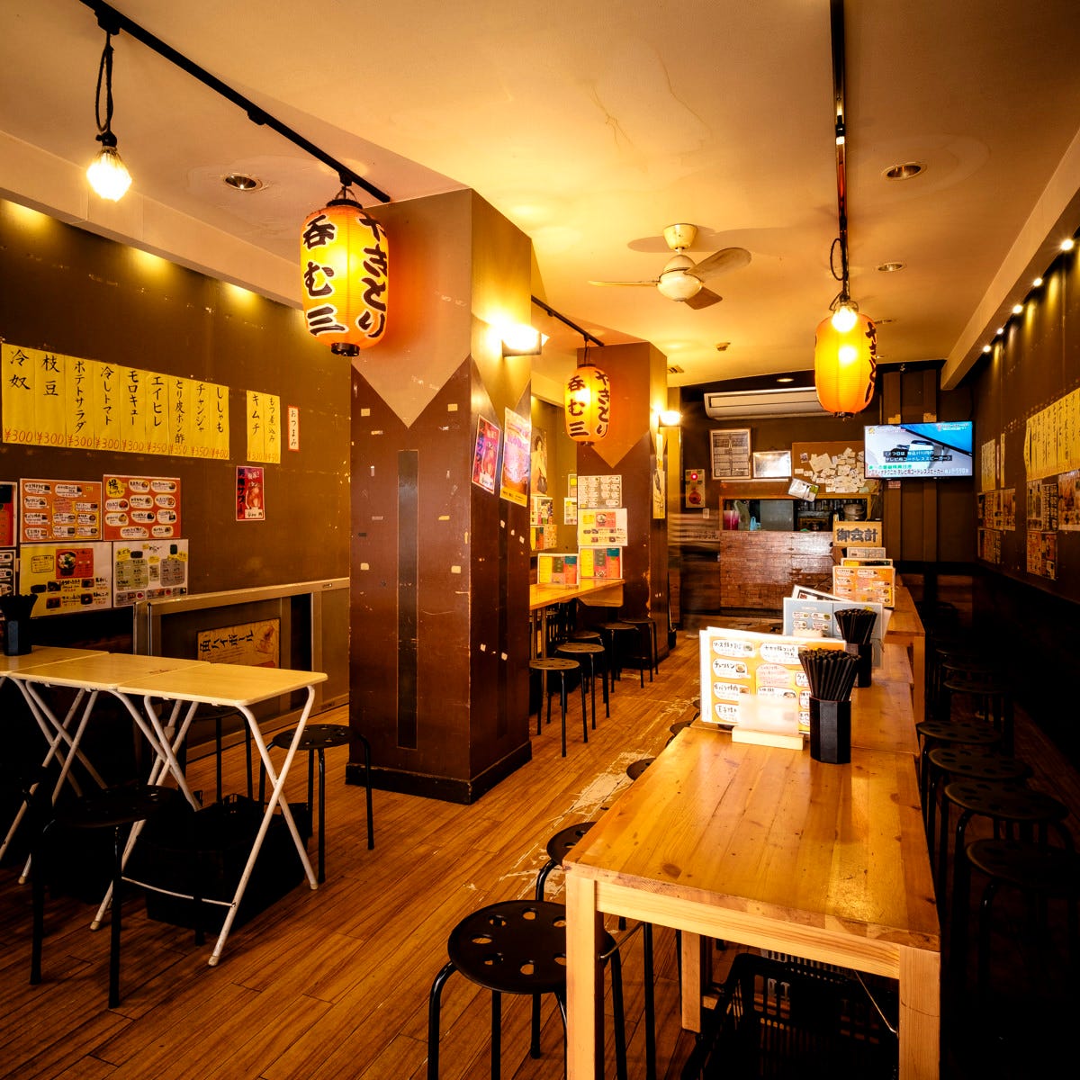 Nomusan Uenoten Photo Ueno Yakitori Grilled Chicken Skewers Gurunavi Restaurant Guide