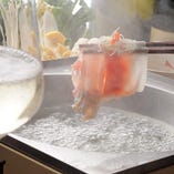 お昼からの贅沢…つゆしゃぶや近江牛をご堪能ください。