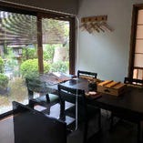 個室は2名様より承ります。
大切な記念日やお祝いの席にも、安心してご利用いただけるおもてなしを