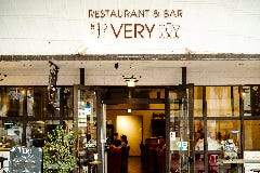 RESTAURANT ＆ BAR VERY
