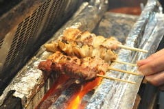 鶏豚問屋 串焼だるま 本店