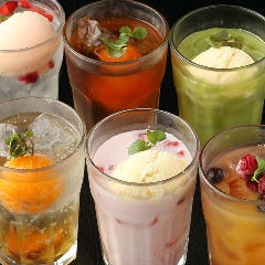 果実溢れるお洒落カクテル＆サワー 女子会やデートにぴったり♪