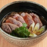 自家製蕎麦と鴨との
相性抜群！