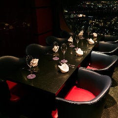 梅田 夜景 ディナー STARDUST_【テーブル席／2名様～4名様&times;10卓】夜景席もご用意できます。