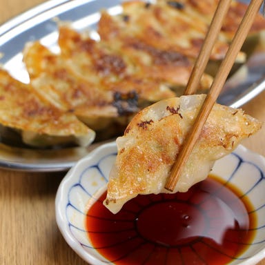 肉餃子と手羽トロ唐揚げ はち 明石店  こだわりの画像